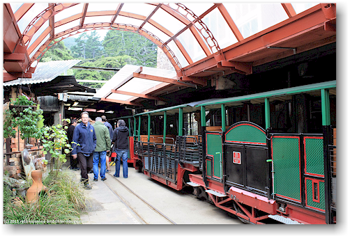 train station (bahnhof) der driving creek railroad bei coromandel
