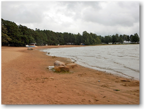 sandstrand am ufer des vaenern beim campingplatz karlstad swecamp bomstadbaden