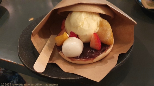 suessspeise "NARAD in der Mitte" in nara