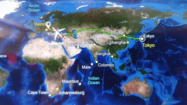 flugroute von tokyo nach wien