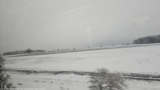 schneebedeckte felder in der naehe von uelzen