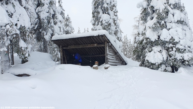 unterstand kuoppavaara laavu am karitunturin eraemaalatu bei posio