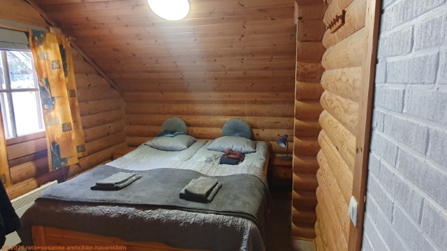 schlafzimmer in unserem haus sallan lomavaeinoe 15 bei salla