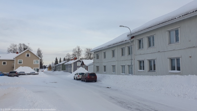 winterliche stationsgatan in haparanda