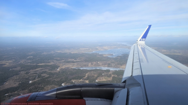 anflug auf den flughafen arlanda bei stockholm